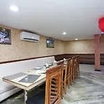 Oyo 13125 Hotel Gwal Palace